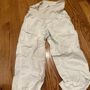 Size Small Maternity Capris